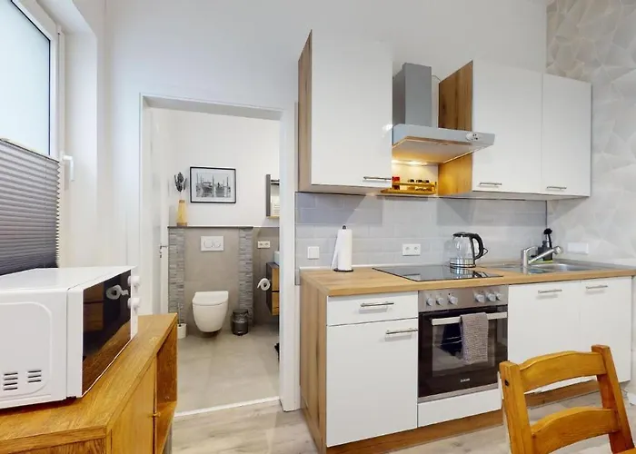 Apartmenthaus Celik アパート *