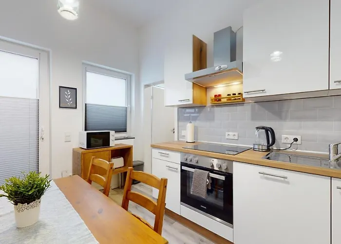 Apartmenthaus Celik アパート *